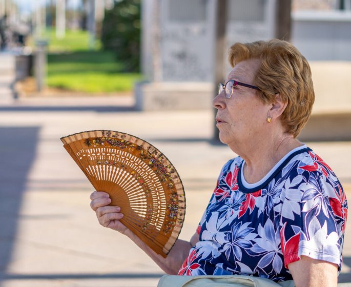 Chaleur extreme : un accelerateur silencieux du vieillissement chez les seniors