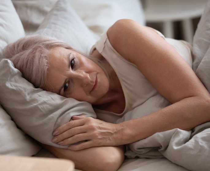 Menopause : pourquoi mal dormir pourrait vous faire grossir