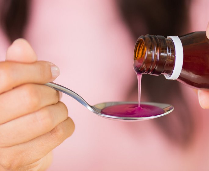 Toux grasse, toux seche : les sirops sont-ils efficaces ?