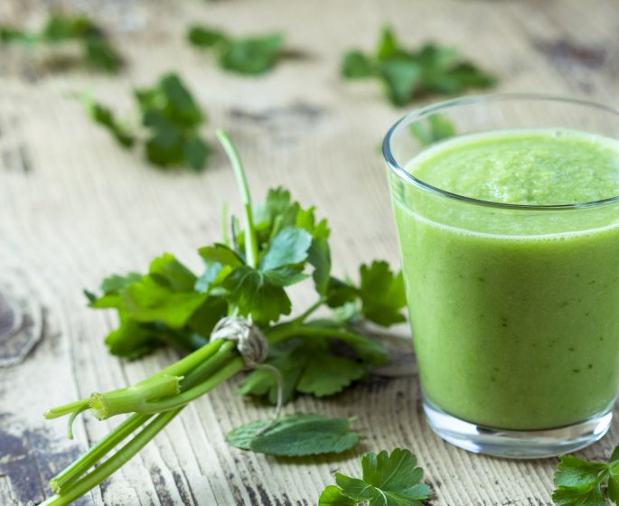 Une recette de jus au persil contre la constipation