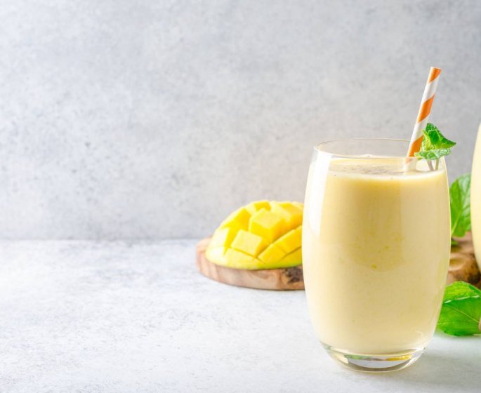 Jus de fruit : le chef Cyril Lignac devoile ses 2 recettes de smoothies