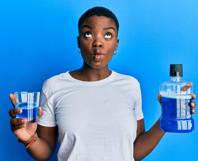 Maladies cardiovasculaires : un bain de bouche pour les prevenir ?