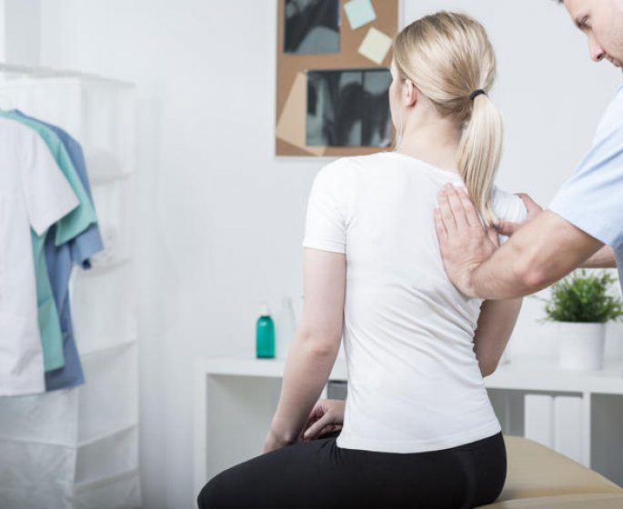 Mucoviscidose : le traitement par kine respiratoire
