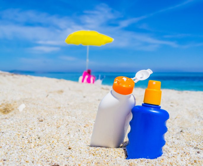 Cremes de jour et solaires : elles peuvent devenir cancerigenes en vieillissant