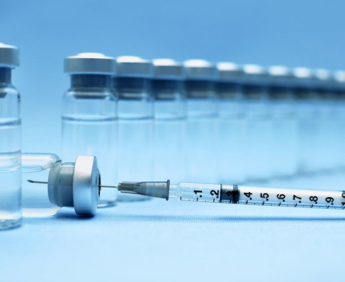 COVID-19 : les vaccins protegent contre les autres coronavirus