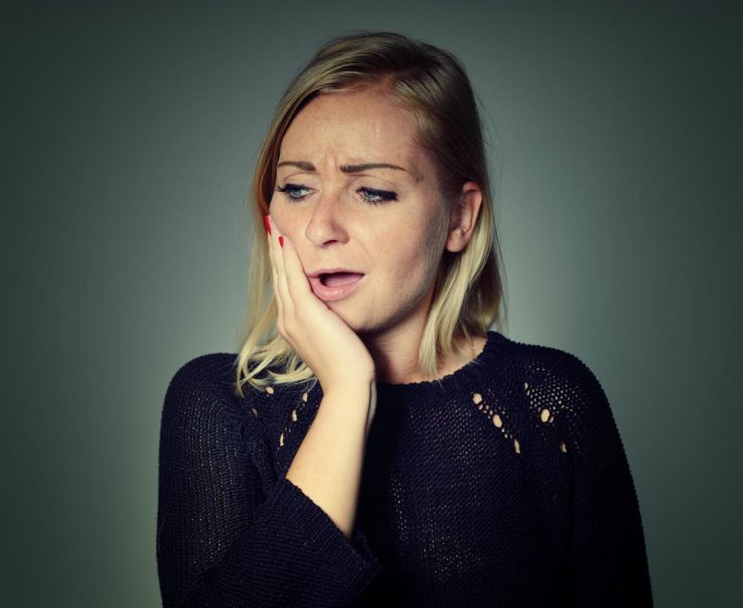 Douleur a la machoire : qui consulter ?