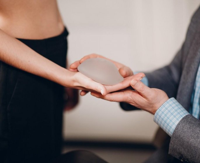 Seins : la partie du corps que les femmes veulent se faire refaire le plus