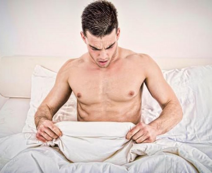Psoriasis genital chez l-homme et la femme : symptomes, causes, traitements, est-ce contagieux ?