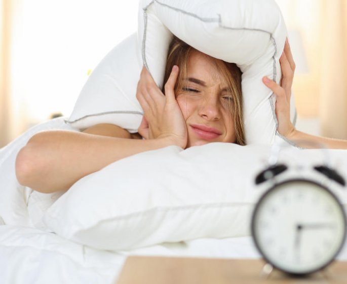 Vous vous reveillez toujours fatigue ? Voila la mauvaise habitude a oublier