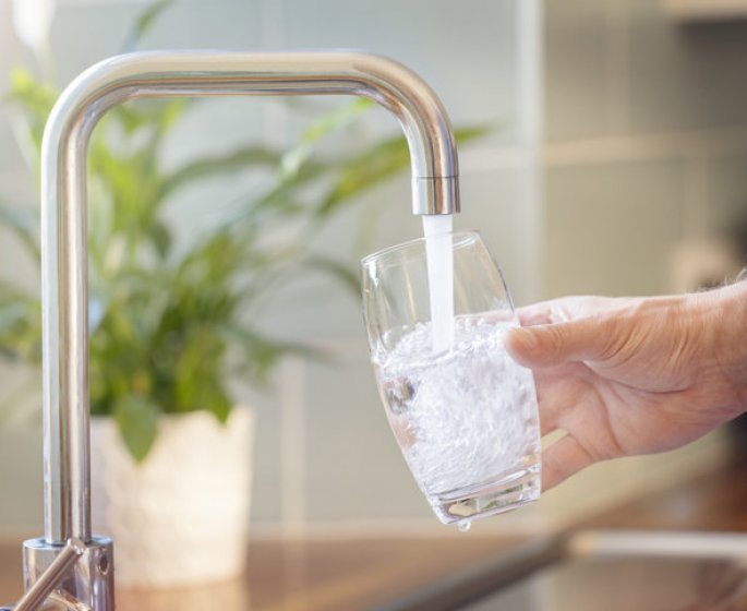 Pourquoi choisir l’eau du robinet plutot que l’eau en bouteille ?