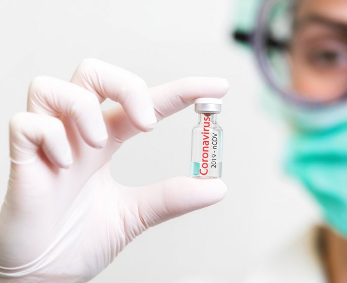 Covid-19 : le vaccin d-Oxford pourrait etre deploye juste apres Noel