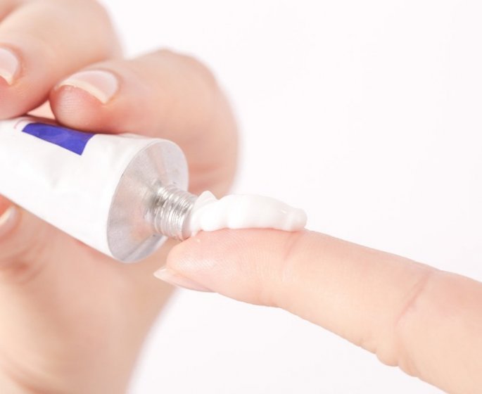 Dermatite : les cremes a base de cortisone peuvent aggraver vos problemes de peau