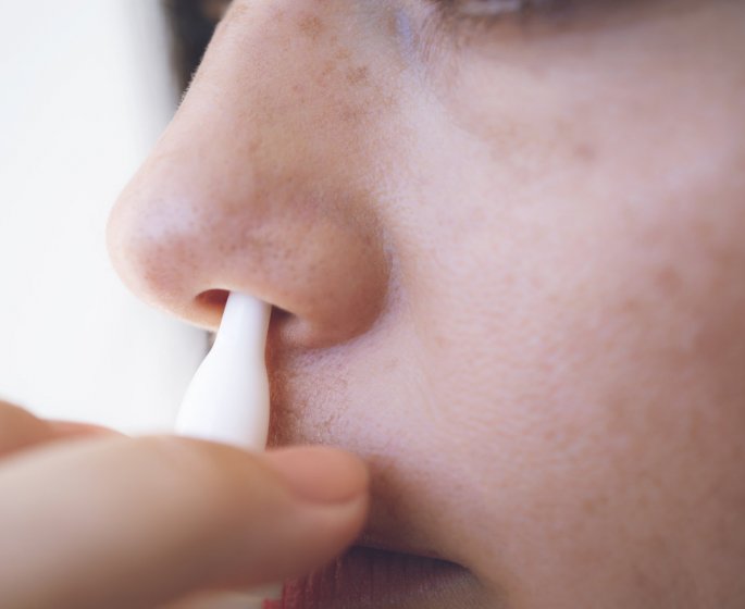 Coronavirus : pourquoi les sprays nasaux sont deconseilles