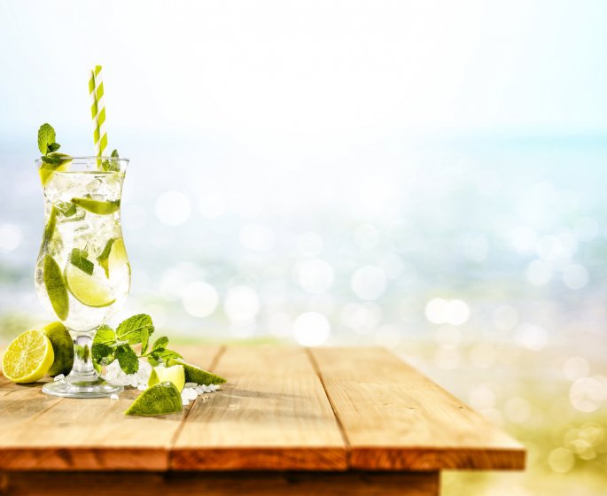 Les cocktails les plus caloriques a eviter cet ete