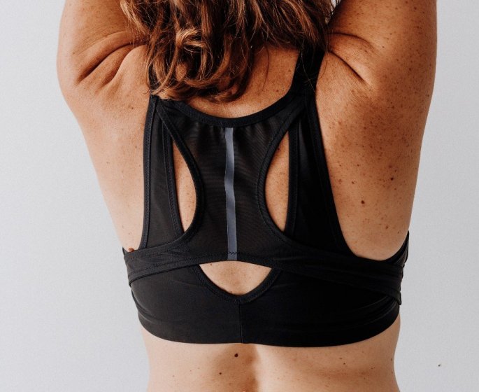 Cancer du sein : Decathlon sort une brassiere de sport post-mastectomie