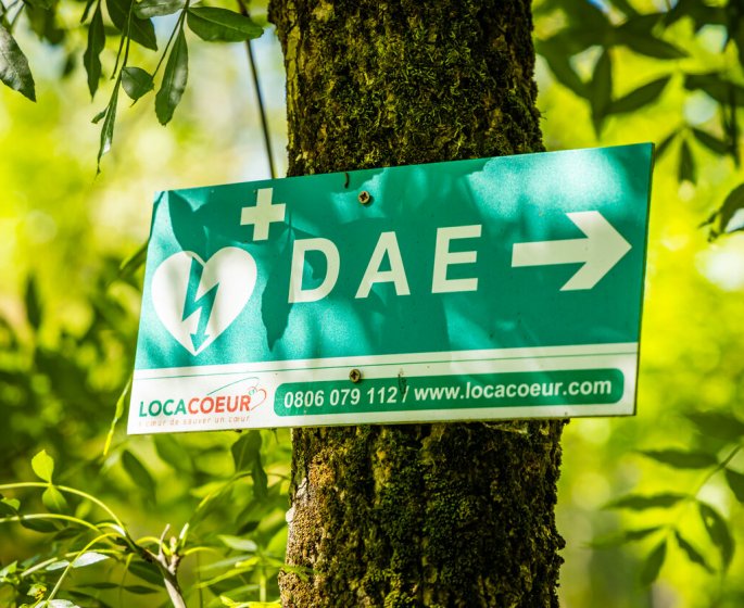 Arret cardiaque : les 10 villes de France ou l-on trouve le plus de defibrillateurs