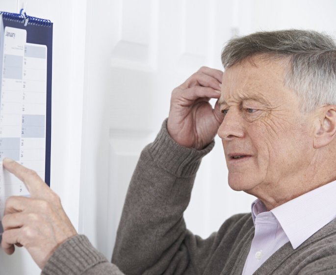 Debut d-Alzheimer ou vieillissement naturel : comment faire la difference ?