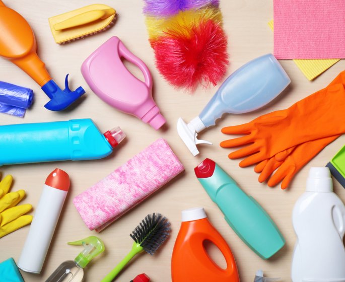 Produits menagers : peut-on les utiliser perimes ? 