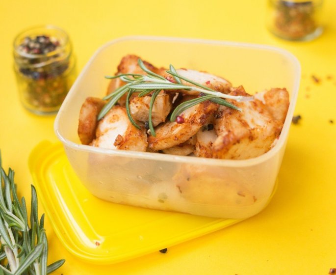 10 aliments a ne pas conserver dans des boites en plastique