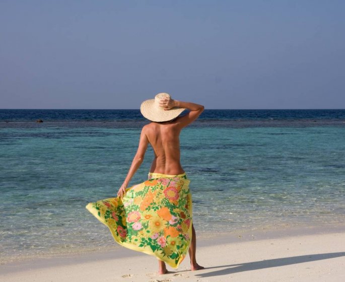 Topless sur la plage : 5 raisons qui poussent les femmes a arreter
