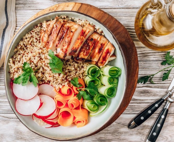 Les 8 conseils de Michel Cymes pour avaler moins de calories