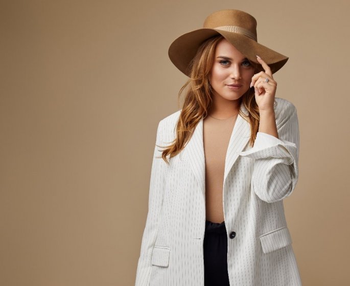 Quelle veste de mi-saison choisir selon votre morphologie ?