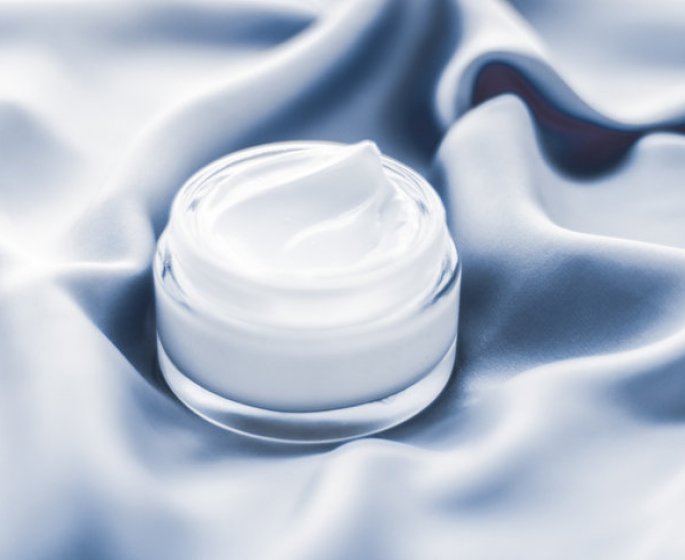 Les 7 meilleures cremes visage anti-rides selon les dermatologues