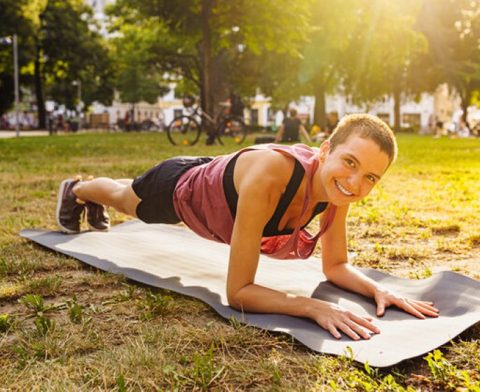 Perte de poids : 4 exercices efficaces pour un corps tonique avant l-ete 