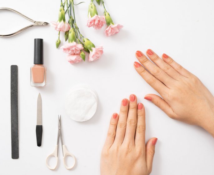 5 huiles essentielles pour prendre soin de ses ongles