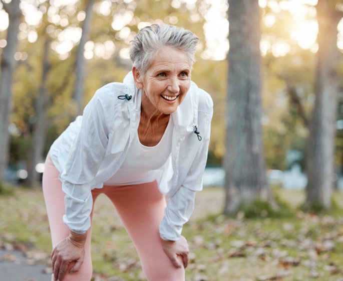 6 exercices incontournables pour un corps tonique apres 60 ans 