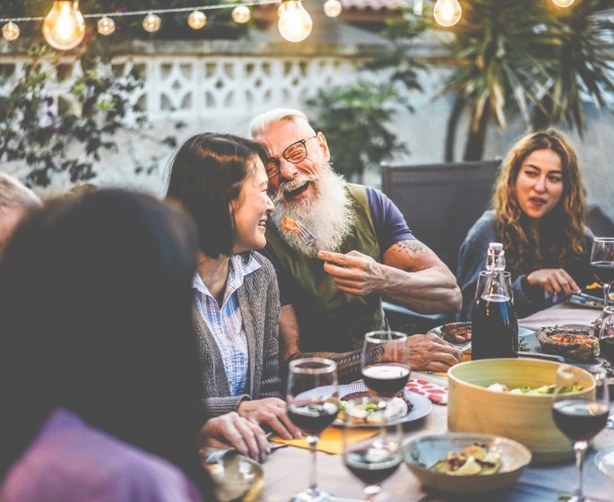 Gamma GT et transaminases : 5 comportements a table qui les augmentent