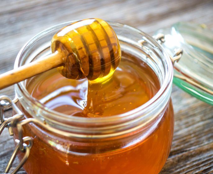 Miel : ce “super aliment” peut entrainer une crise de goutte