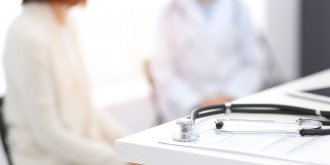 Fistule anale, arterio-veineuse, recto-vaginale : causes, traitements, operation
