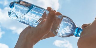 Eau : a partir de quelle quantite, devient-elle mortelle ?