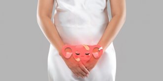 Blanches, jaunes, grumuleuses… 4 choses a savoir sur vos pertes vaginales 