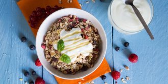 Aliments anti-acne : quoi manger au petit-dejeuner ?