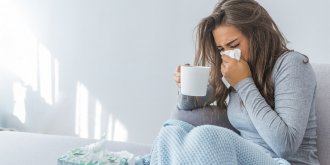 Rhume : l’UFC-Que Choisir alerte sur les risques des medicaments contenant des huiles essentielles