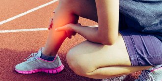Soulager une crampe au mollet avec un decontractant musculaire