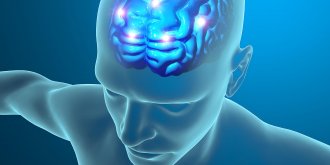 Migraine ophtalmique avec aura : quels sont ses symptomes, causes et traitements ?