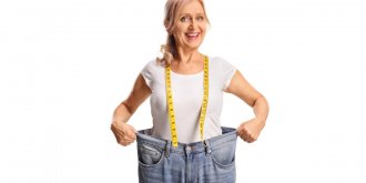 Le regime pauvre en glucides (cetogene, keto ou low carb) plus efficace que l’Ozempic pour maigrir ? Une femme fait l’experience