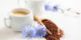 Les medecins conseillent de limiter le cafe quand il fait chaud : voici la boisson de remplacement ideale ! 