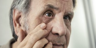 Tension dans les yeux : faut-il craindre le glaucome ?