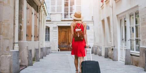Les punaises de lit : cette chose a ne jamais faire en rentrant de vacances