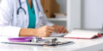 Myopie : comment se passe la chirurgie ?