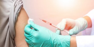 Diphterie : symptomes, traitements, transmission, vaccin