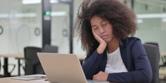 Mal dormi ? 7 conseils d’experts pour survivre a votre journee