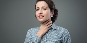 Angine : comment soulager une gorge irritee ?