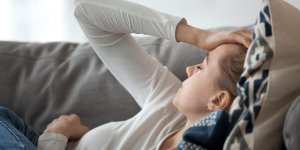 Syndrome de fatigue chronique : une etude confirme que les femmes sont plus impactees que les hommes