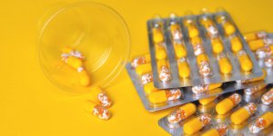 Medicaments biosimilaires : les craintes des associations de patients 