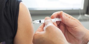 Sante de l-enfant : le vaccin combine hepatite A et B